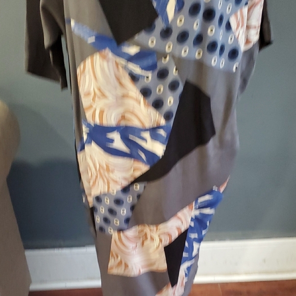 Rutzou Gray and Blue Silk  Sheath Artdeco  Dress with Dolman Sleeves - Picture 4 of 16